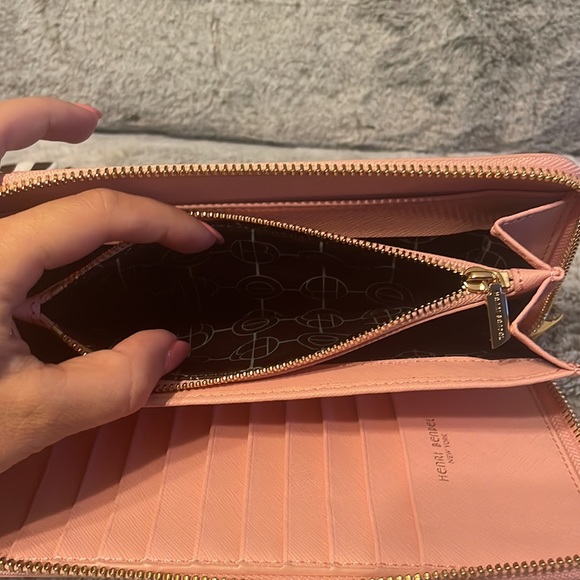 2x Host Pick 4/25 🎉🎊!! Henri Bendel Pink Floral Appliqué Long Wallet - Picture 9 of 10